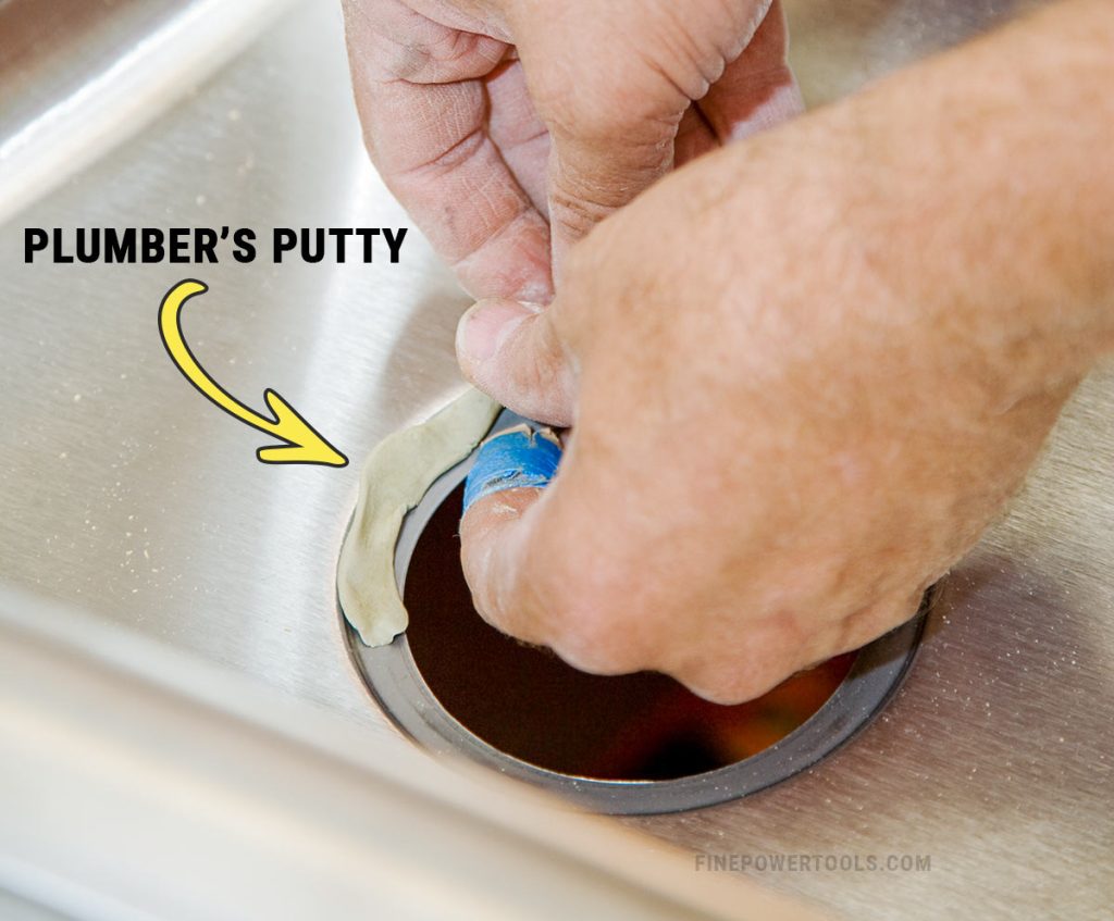 Plumbers Putty vs Silicone Caulk Differences. When to Use?